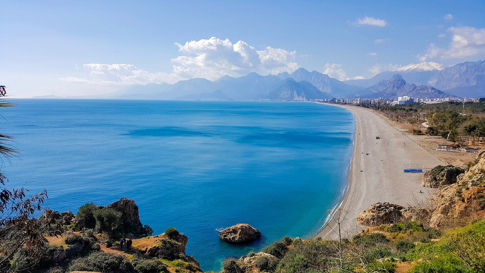 Antalya’da Hangi Bölgede Tatil Yapılır? Tatil Tarzına Göre Bölge Seçme Rehberi